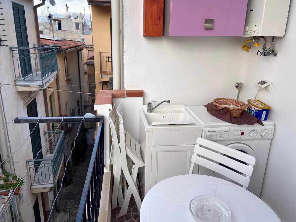B&B Casetta Verde Felice Шила Екстериор снимка