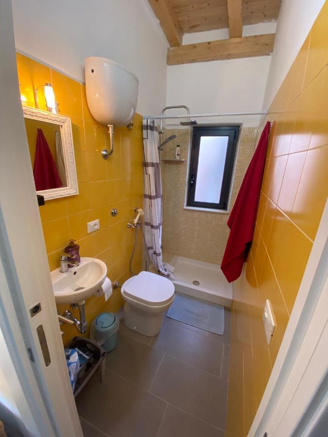 B&B Casetta Verde Felice Шила Екстериор снимка