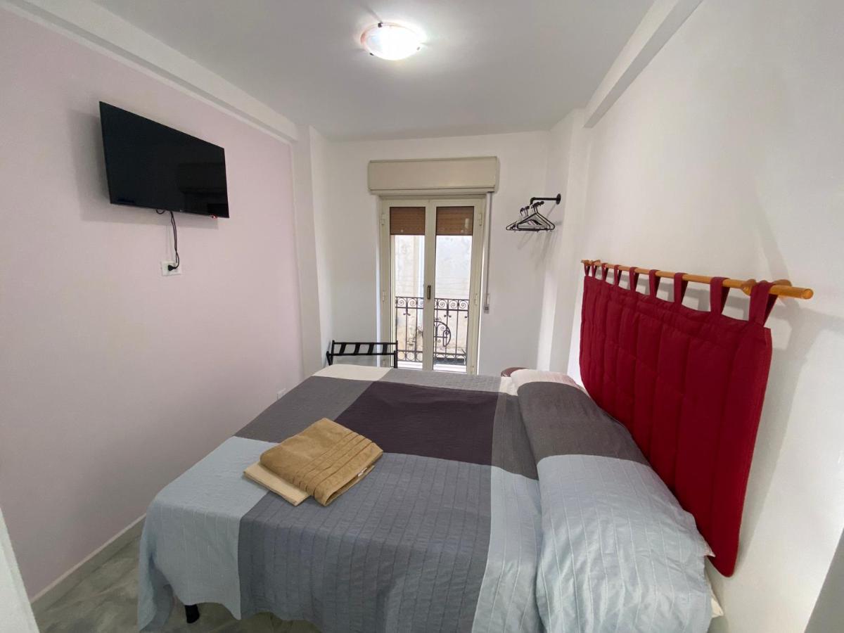 B&B Casetta Verde Felice Шила Екстериор снимка